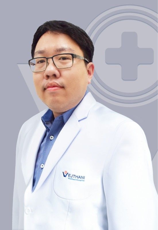 DR. NATTAWUT PUANGPUNNGAM